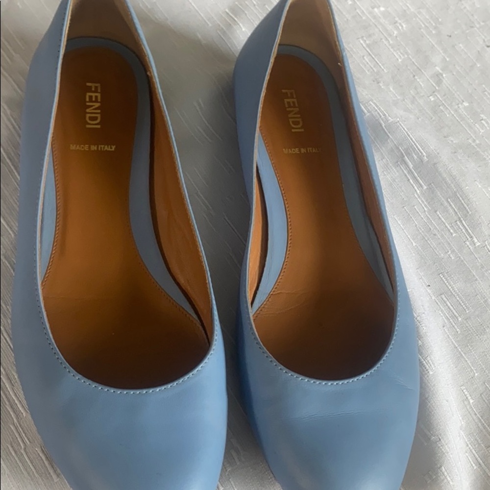 Fendi flats